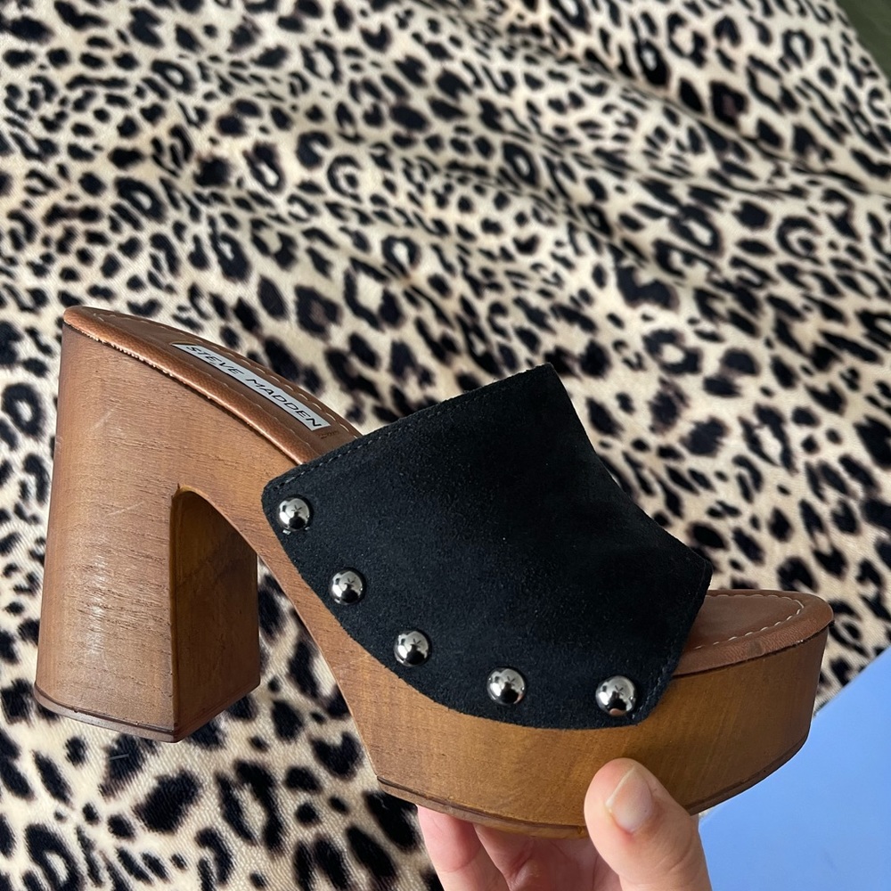 Steve Madden sandals